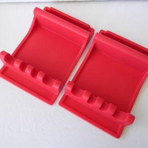 Cook's Essentials Set of 2 Utensil Rests with Lid Holder SILICONE RED NEW